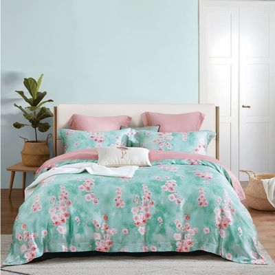 맞춤형 색상 4 pcs 고급 폴리에스터 평면 직물 부드러운 호텔 디자인 침대 King Bed 세트