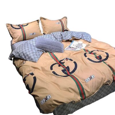 폴리에스터 만화 단순 4 PCS 침대 시트 듀벤 커버 베개 케이스 웨딩 침대