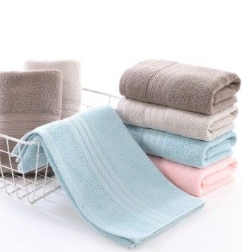 부드럽고 피부에 친화적 인 100% 면화 수건 매운 흡수성 빠른 건조 모든 연령대