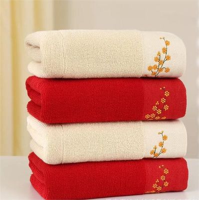 100% 순수한 면 직선 embroidered 부드러운 흡수 하우스 수건 모든 연령층에 이상적입니다