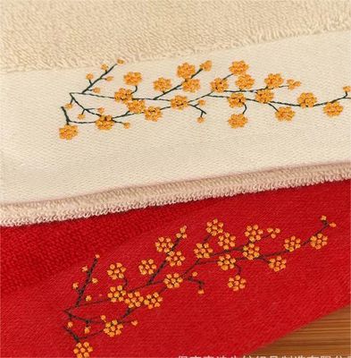 100% 순수한 면 직선 embroidered 부드러운 흡수 하우스 수건 모든 연령층에 이상적입니다