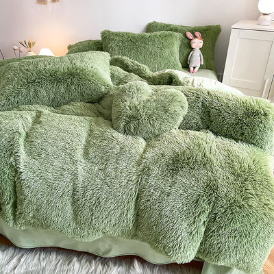 RTS Moss Green Color Luxury Shaggy Warm Mink Velvet Crystal 침실 세트 겨울용