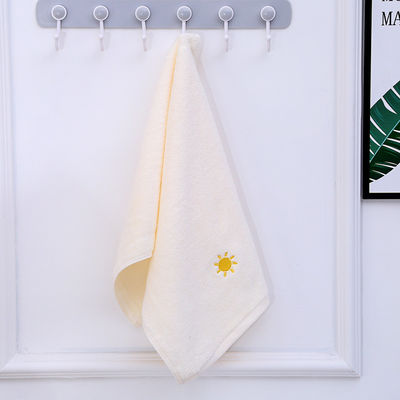모든 연령대 맞춤형 크기 수직 로고 남녀를 위한 솜 수건 부드러운 두꺼운 수건 SOLID COLOR