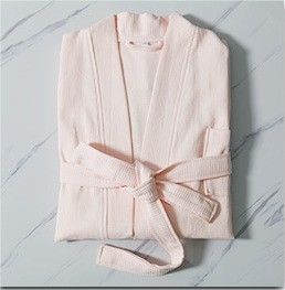 미용실 로고가 달린 바드로브는 고객님과 손님을 감동시킵니다.