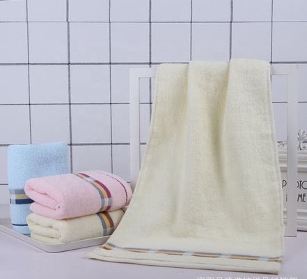 가정 및 호텔에서 모든 연령층에 맞게 사용자 정의 할 수 있는 흡수 솜 수건