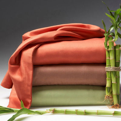 부드럽고 실크한 100% 유기발광 Bambu 침대 세트로 편안한 수면 환경을 만들어라