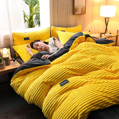 가을과 겨울 튼튼한 침실 세트 산호  Velvet Quilt Cover Set with Pure Color